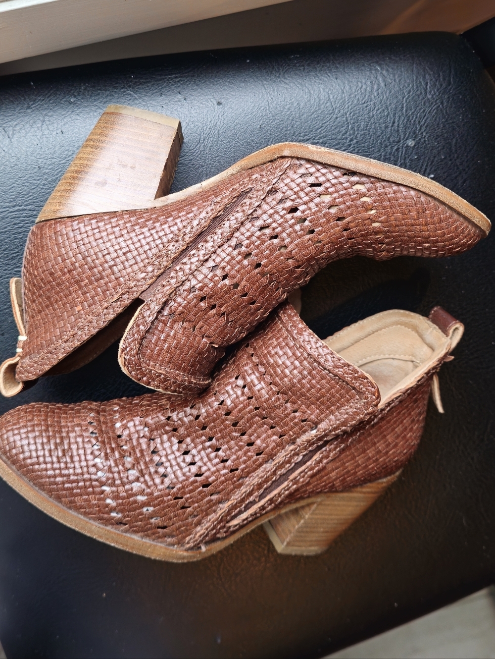 Jeffrey Cambell Anckle Boots - Picture 3 of 8
